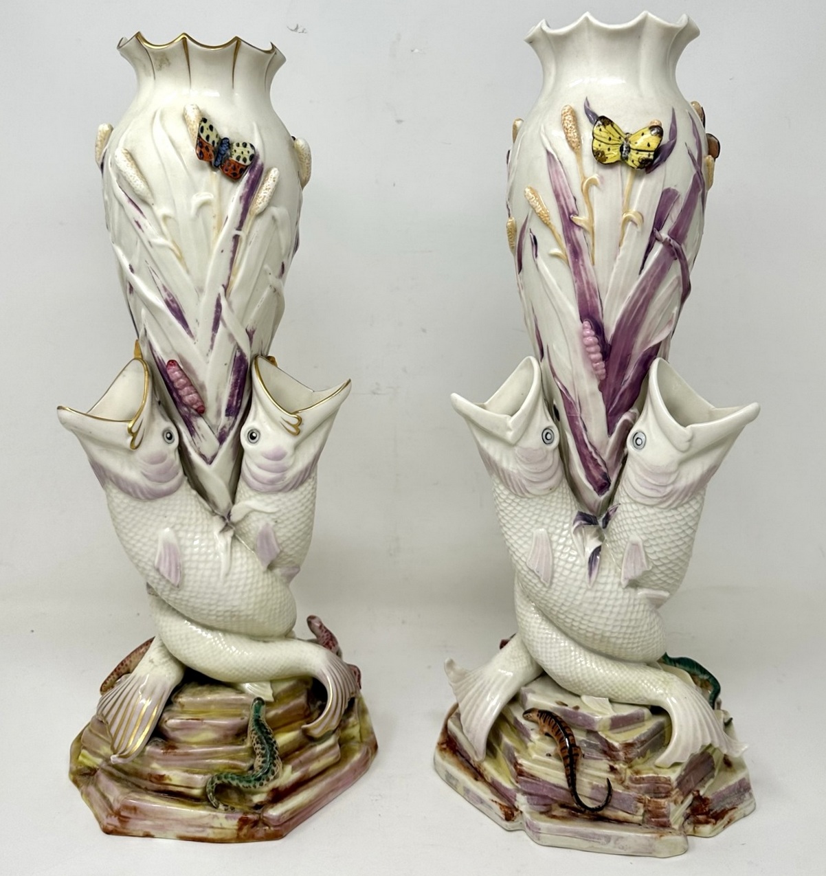 524. Antique Pair Irish Belleek Porcelain Triple Fish Rare Vases 1863-1890 Ireland