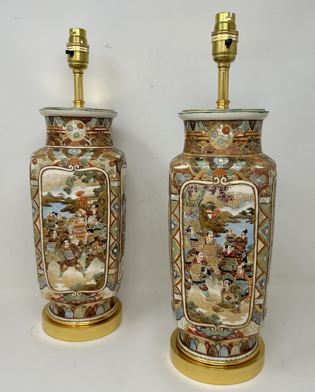 872. Antique Pair Japanese Satsuma Table Lamps Vases Urns Meiji Period 1868-1912 - Image 3