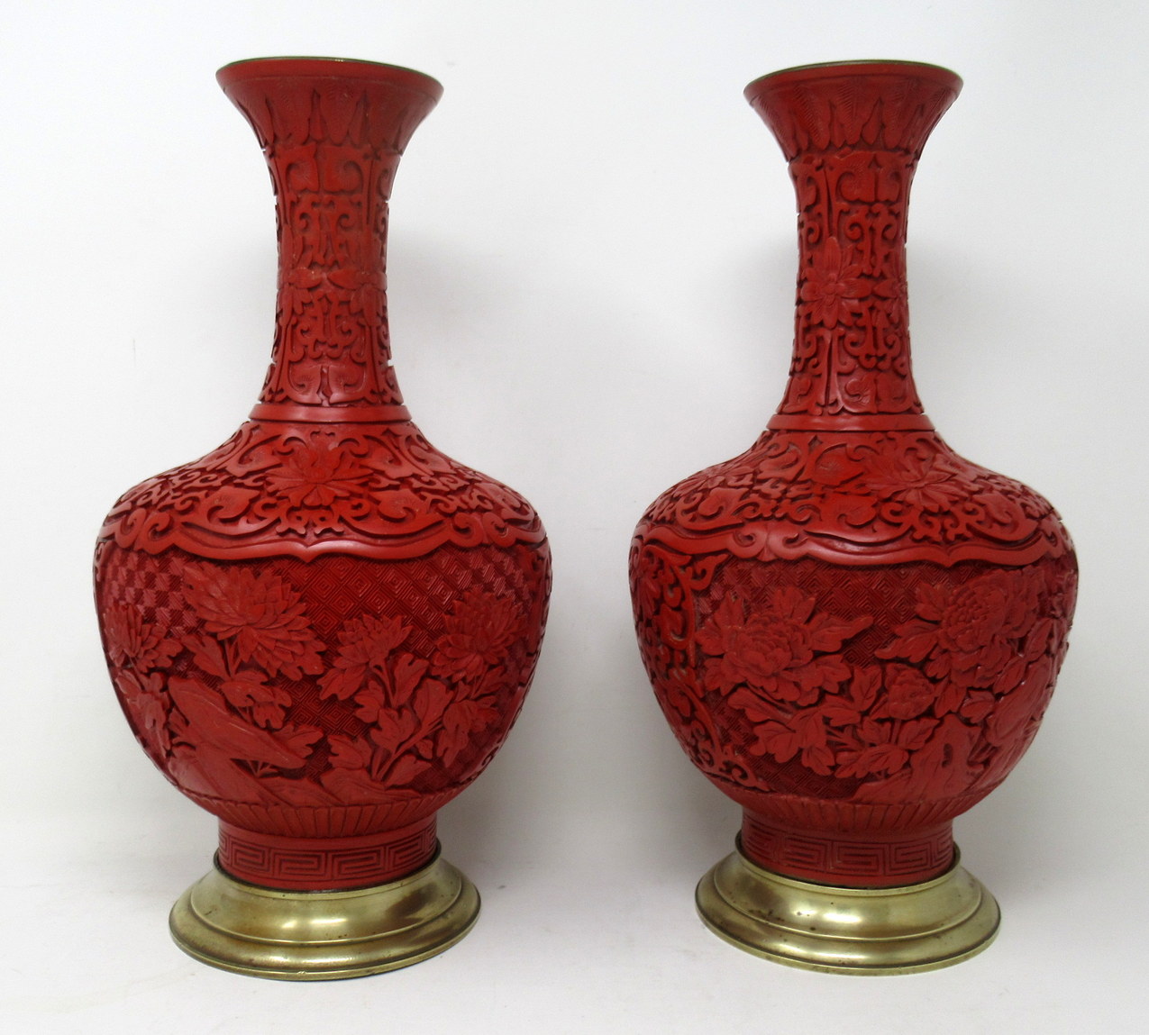 513. Pair Antique Chinese Export Carved Red Cinnabar Vases Urns Guangxu Period - Image 4