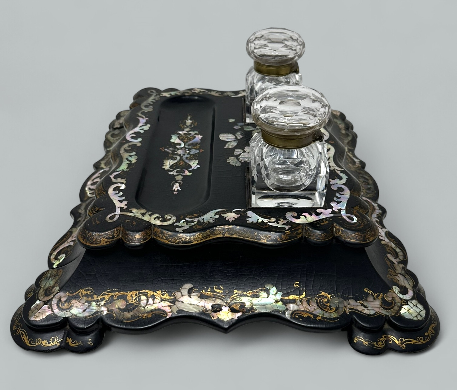 301. Antique Jennings and Bettridge Grand Tour Papier Mache Desk Set Inkstand Encrier - Image 7