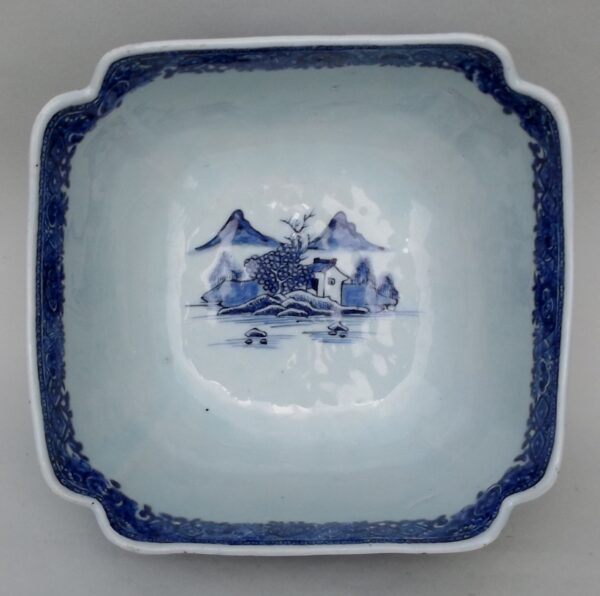 754. Rare Chinese Porcelain Chien Lung Food Bowl 18th Ct
