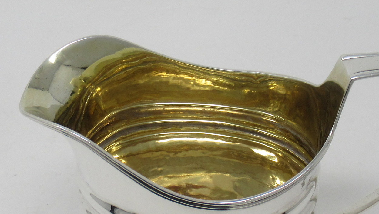 677. Fine Sterling Georgian Silver Cream Jug Pitcher William Abdy London 1809 - Image 4