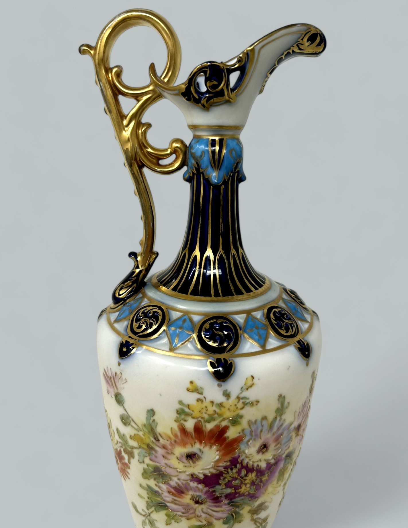 373. Antique Czechoslovakian Porcelain Hand Painted Gilt Vase Ewer Centerpiece 1920