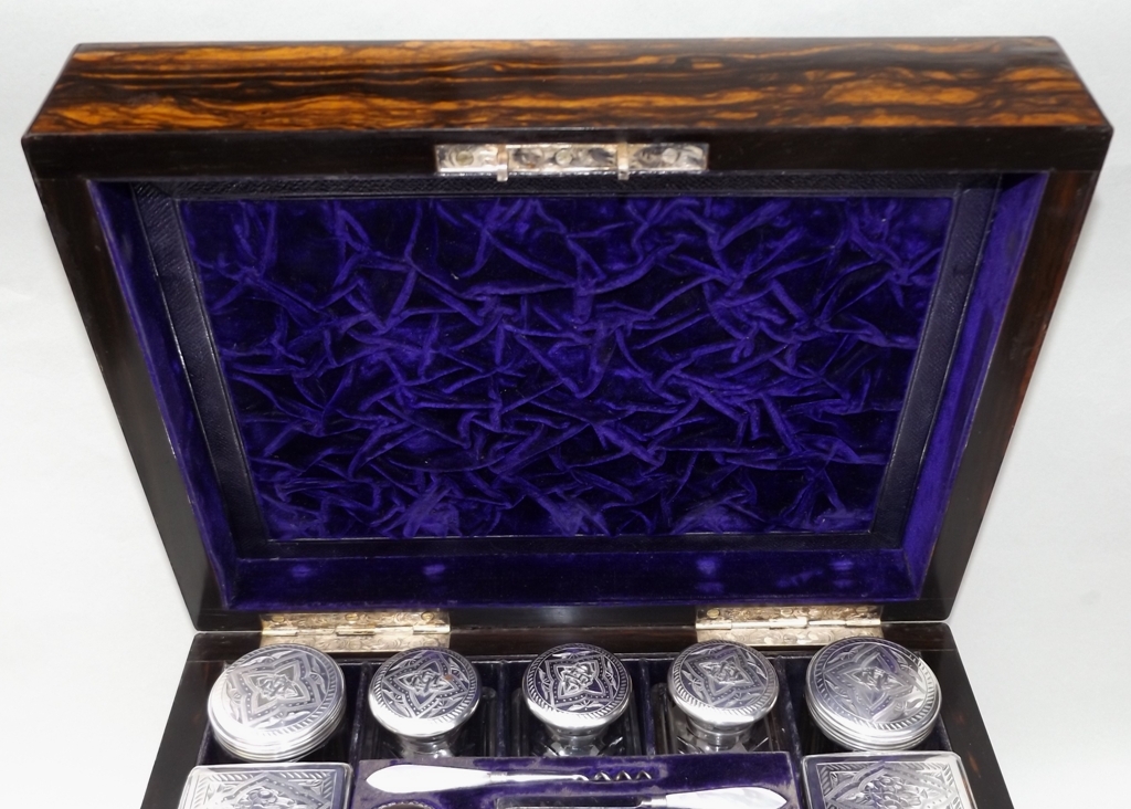 192. Rare Irish Coromandel Vanity Box Austins Dublin 19thCt - Image 10