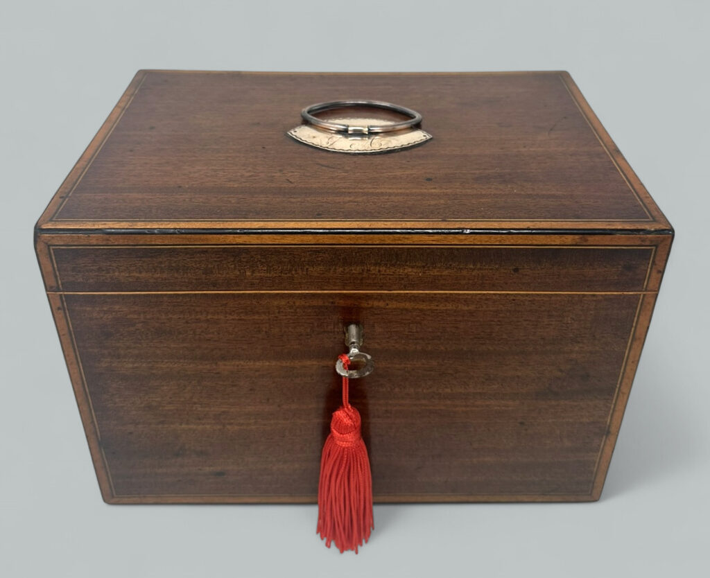 080. Antique English Mahogany Georgian  Double Tea Caddy attrib Gillows  18th Century