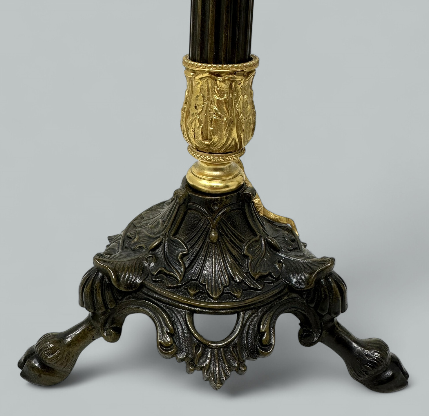 884. Antique Pair French Ormolu Gilt Bronze Dore Empire Candlesticks with Lizards 19C - Image 7