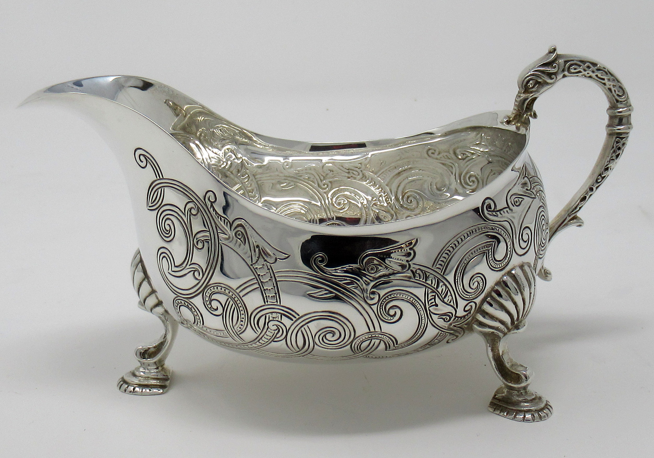 190. Irish Commemorative Silver Gravy Boat by Alwright Marshall Dublin 1966. 8ozs - Image 4