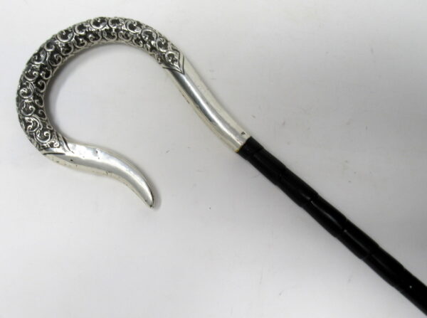 080. Fine Embossed Silver Swan Neck Walking Swagger Cane M Jacobs London 1910