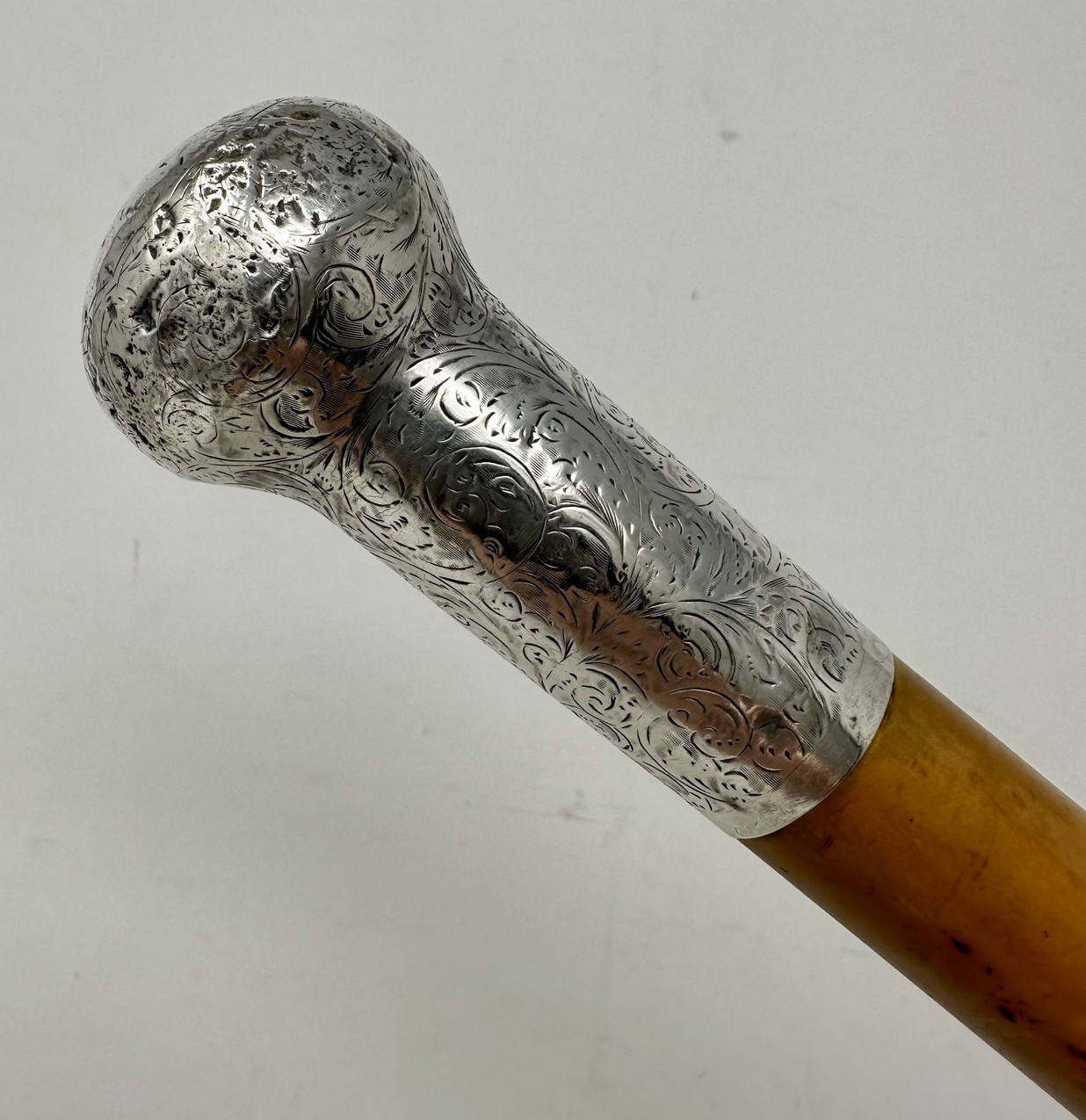 720. Antique Malacca Wooden English Walking Swagger Stick Cane Sterling Silver London - Image 4
