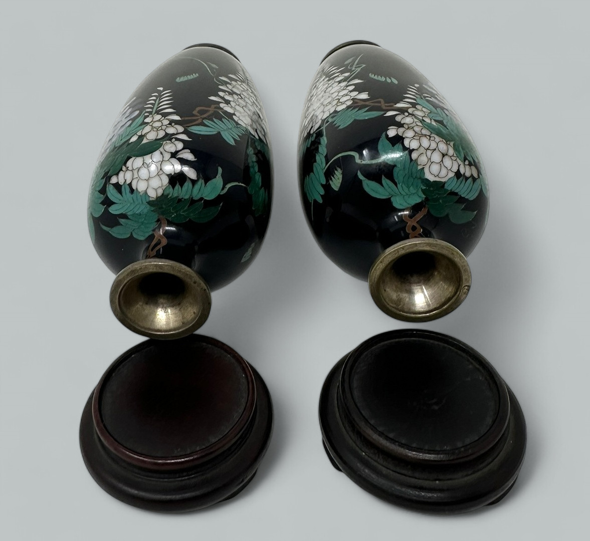 941. Antique Pair Meiji Period Japanese Miniature Cloisonne Enamel Urns Vases 1875 - Image 6