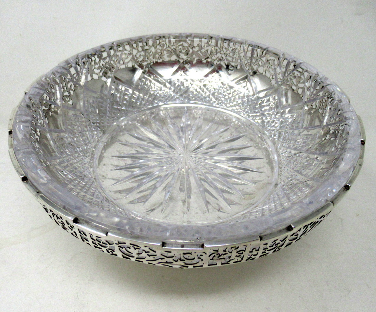 552. Antique Art Deco English Sterling Silver Fruit Bowl Centerpiece Cut Crystal 1924 - Image 4