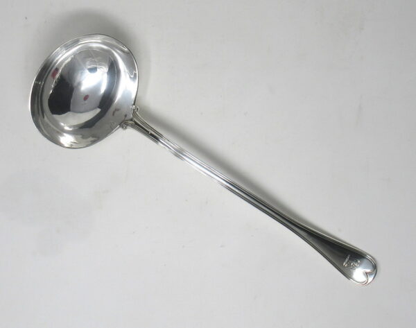 228. Antique Victorian Sterling Silver Rat Tail Pattern Large 1851 Soup Ladle 9.9ozs