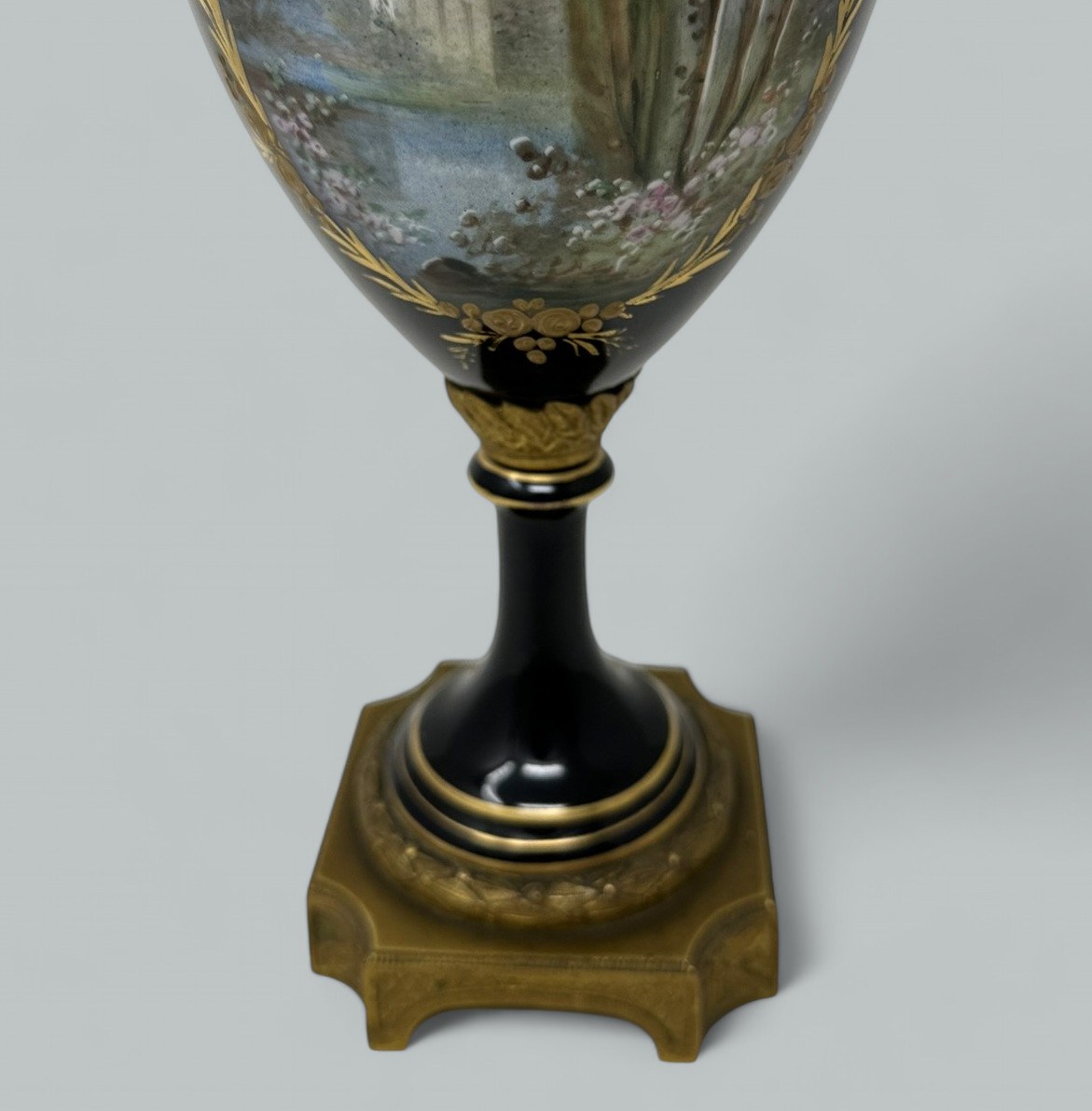 570. Antique French Sèvres Porcelain Ormolu Gilt Bronze Dore Urn Vase Centerpiece - Image 8