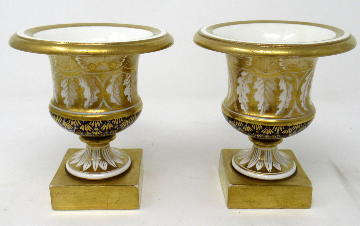 860. Very Rare English Minton Campana Gilded Garniture Circa 1810 - Image 7