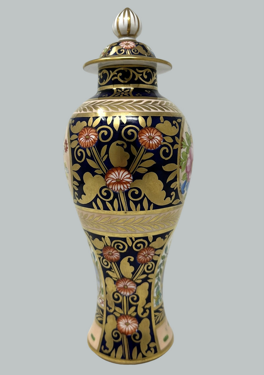 993. Antique English Crown Derby Staffordshire Bone China Urn Vase Centerpiece 19C - Image 5