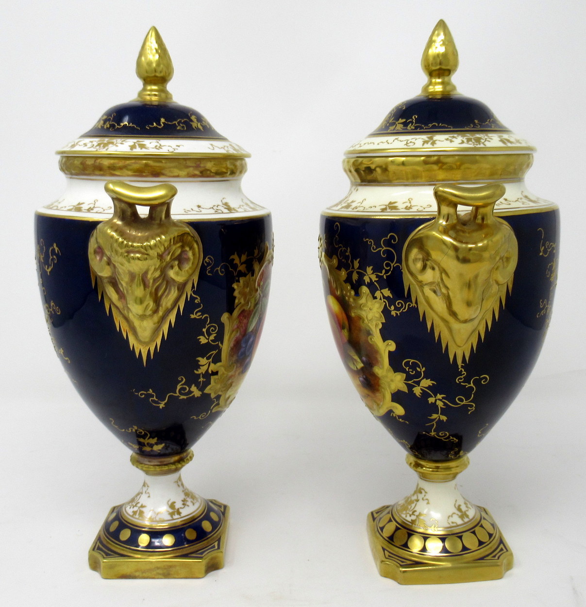 670. Fine Pair Coalport Urns Hand Painted Signed Richard Budd. E. Robinson 20thCt - Image 4