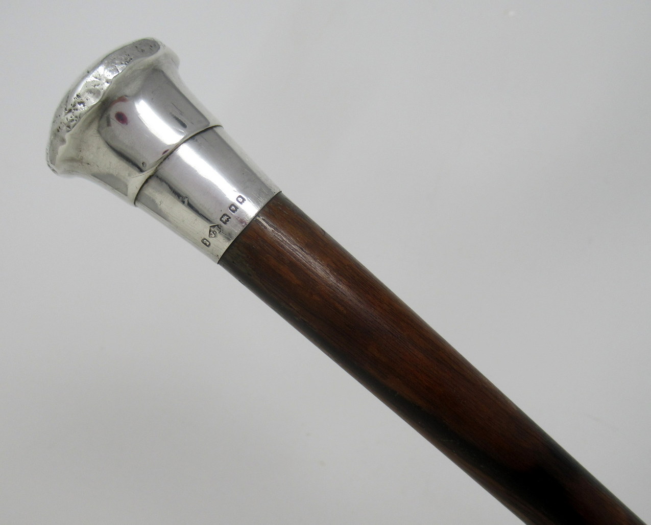 920. Fine Rosewood Walking Swagger Cane Jonathan Howell Silver Grip London 1929 - Image 2
