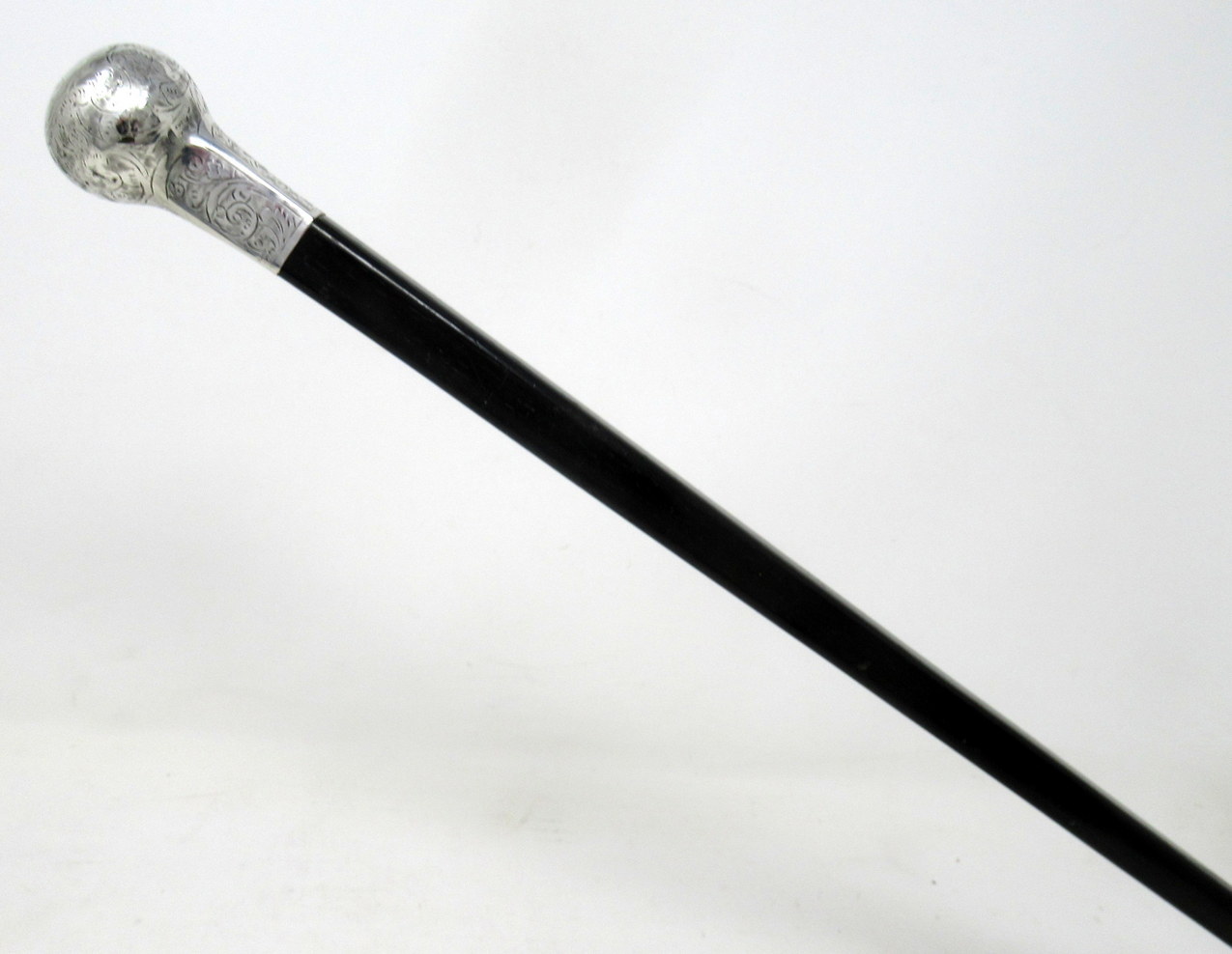 929. Antique Vintage Ebony Walking Stick Cane John Taylor Sterling Silver Mount 1920 - Image 4
