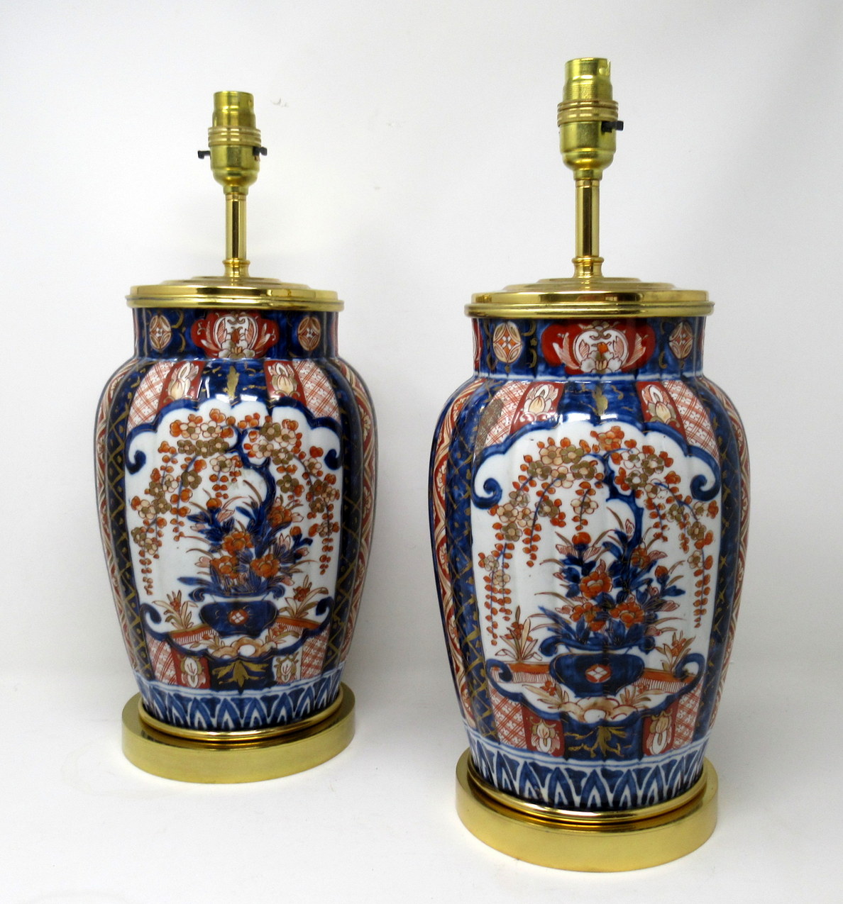 110. Antique Pair Japanese Chinese Imari Porcelain Ormolu Table Lamps Blue Red Gilt