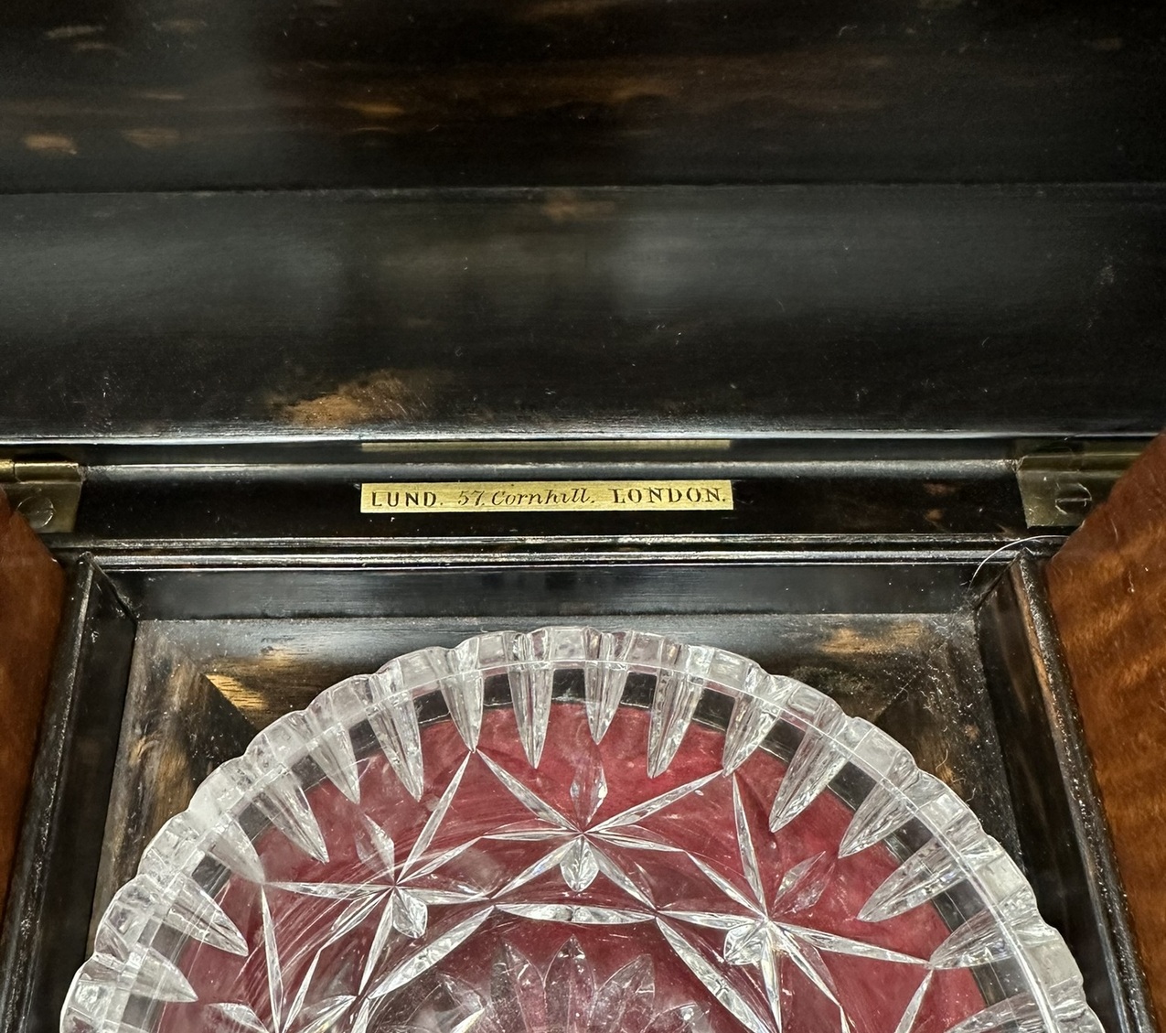 472. Antique English Coromandel Wooden Double Tea Caddy by Thomas Lund 19th Century - Image 4