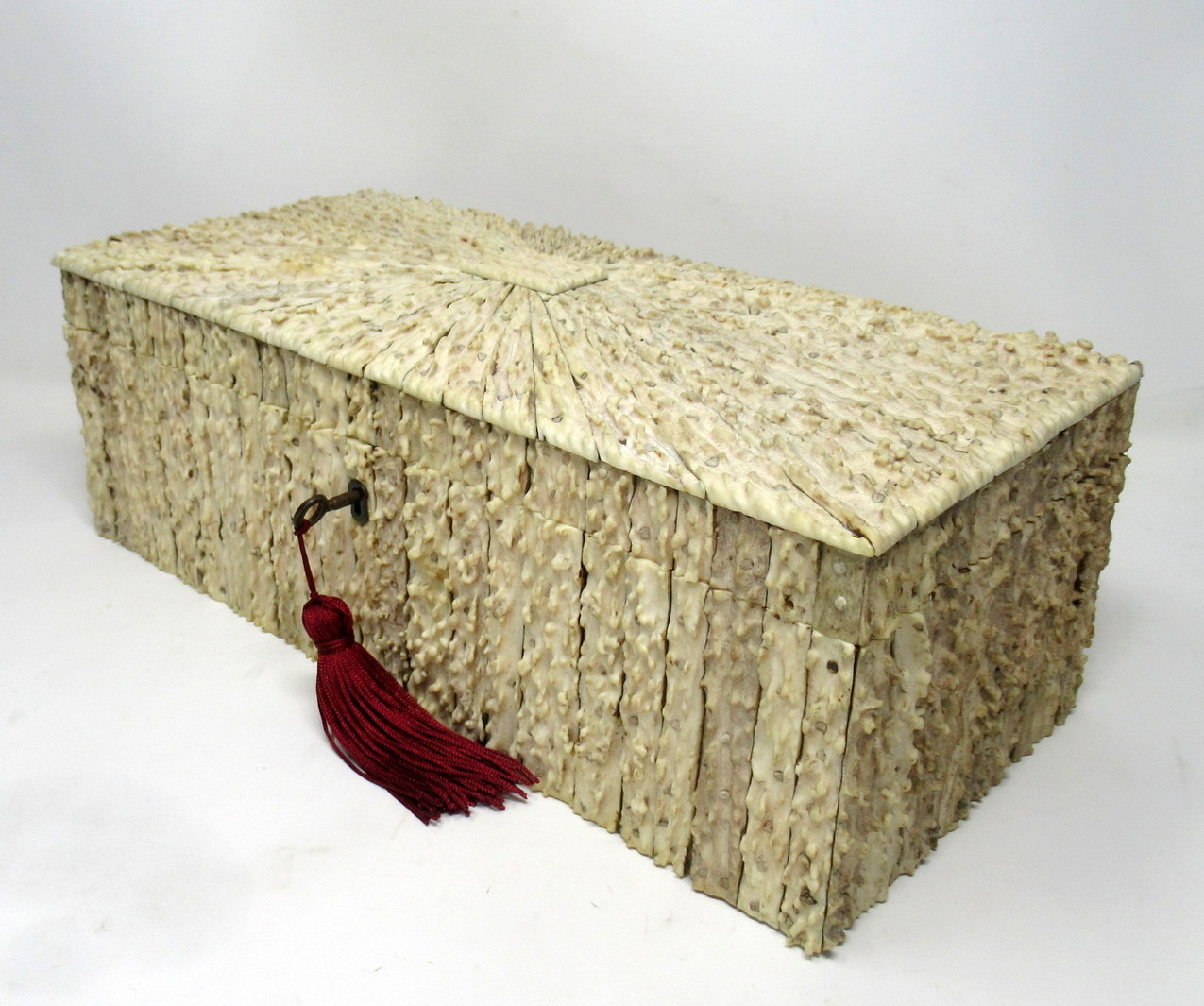 284. Antique Anglo Indian Vizagapatam Stag Antler Horn Sandalwood Document Box Casket