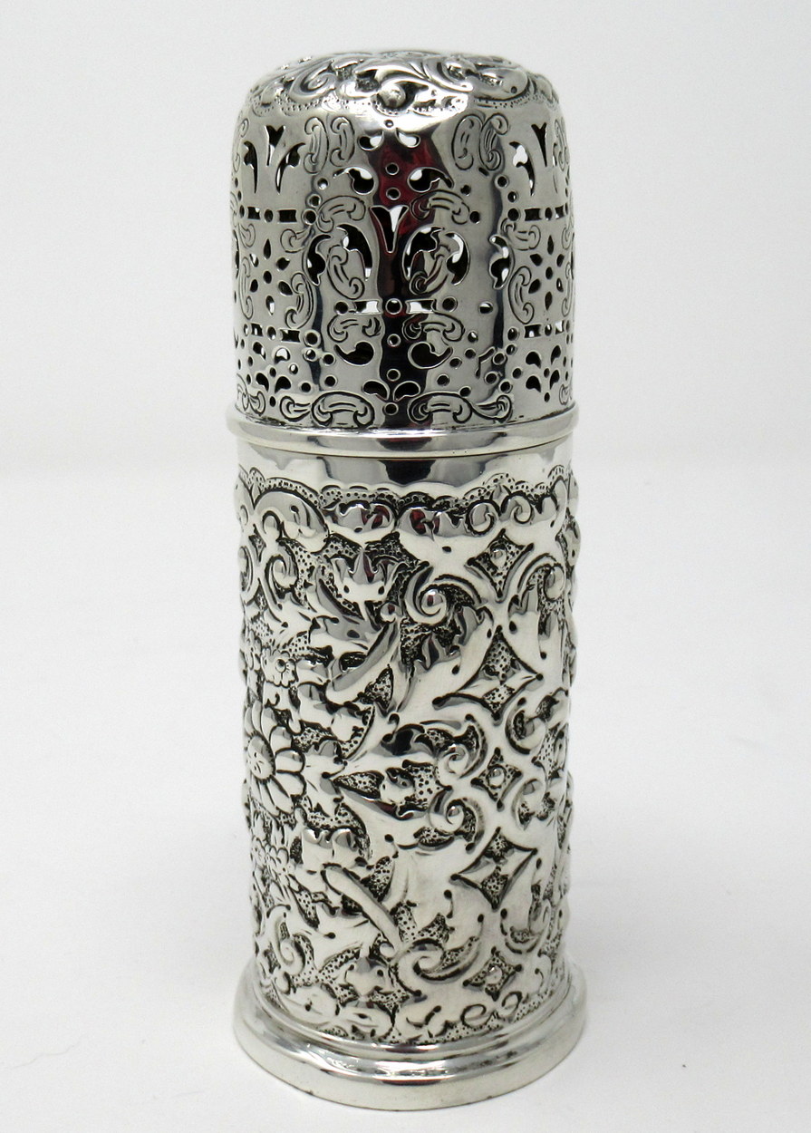 803. Sterling Silver Sugar Caster Shaker Horace Woodward 1888. 3.6ozs