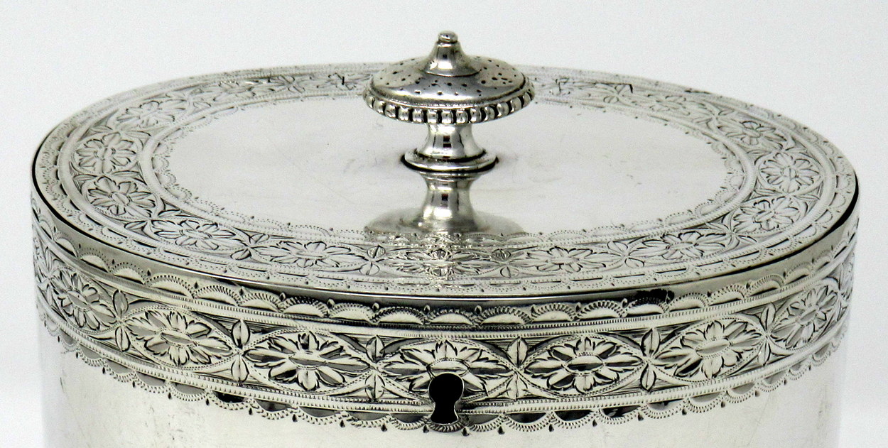 666. Rare Irish Georgian Dublin Silver Tea Caddy by Thomas Jones 1785. 10.9ozs - Image 3