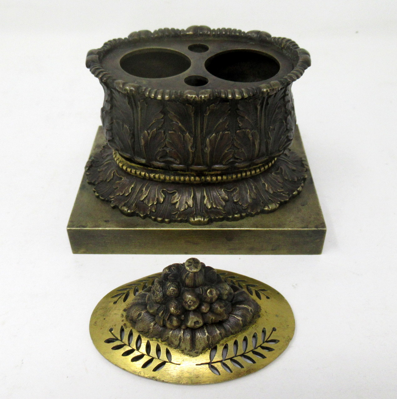 234. Antique French Ormolu Bronze Desk Ink Set Encrier Acanthus Grand Tour Regency - Image 5