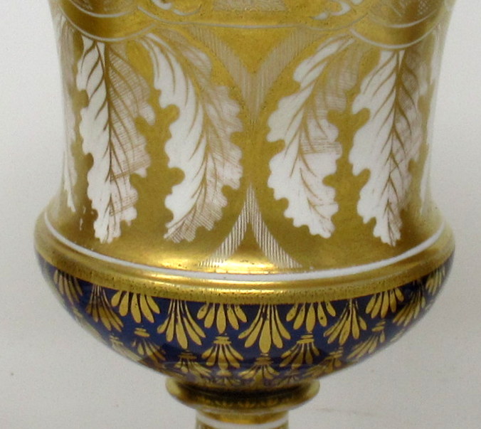 860. Very Rare English Minton Campana Gilded Garniture Circa 1810 - Image 4