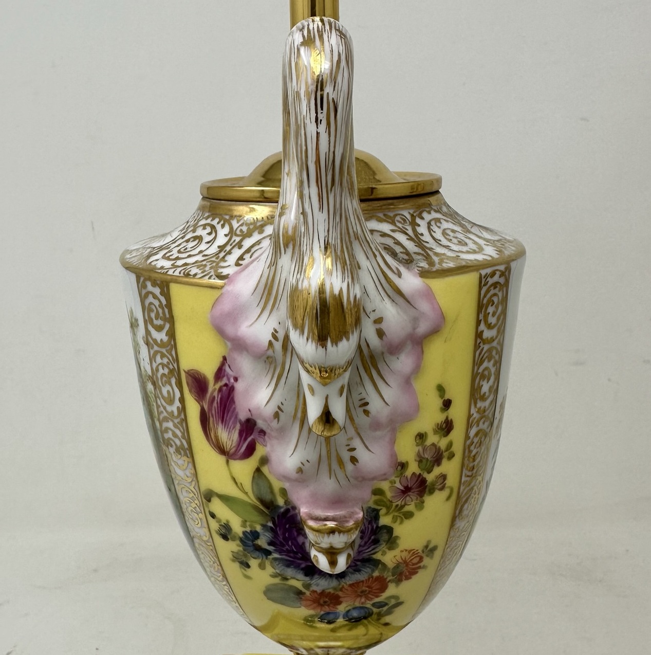 075. Antique Pair Austrian Royal Vienna Beehive Porcelain Gilt Mounted Table Lamps - Image 6