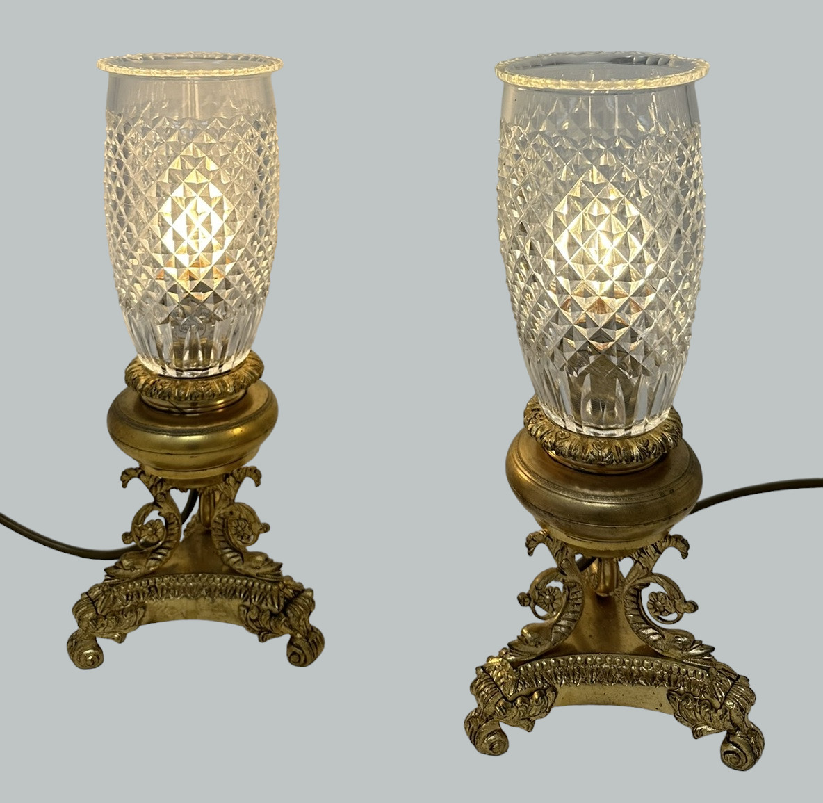841. Antique Pair of French Doré Bronze Neoclassical Ormolu Gilt Candlesticks Lamps - Image 3