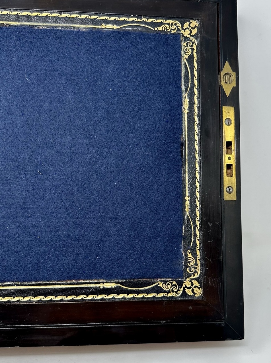 588. Antique Victorian Traveling Desk Mahogany Wooden Burl Walnut Writing Slope Box - Image 8