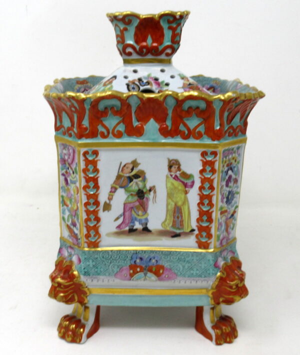 414. Antique English Davenport China Porcelain Bulb Bough Pot Centerpiece Chinoiserie