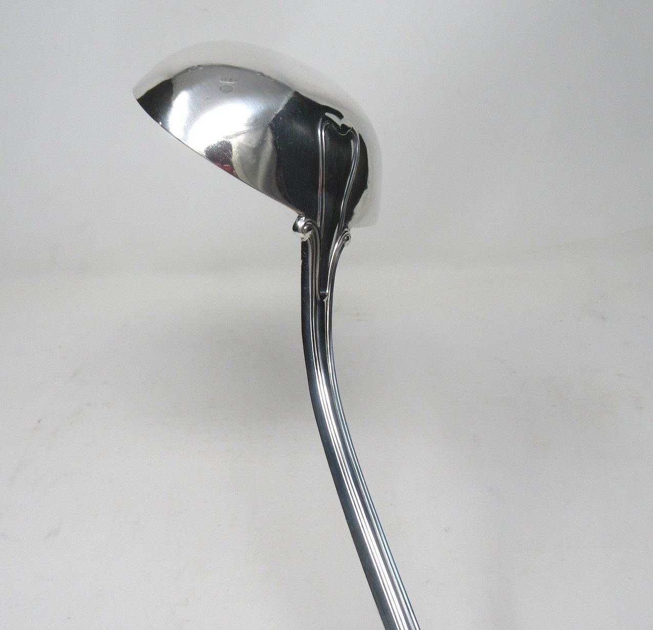 228. Antique Victorian Sterling Silver Rat Tail Pattern Large 1851 Soup Ladle 9.9ozs - Image 8
