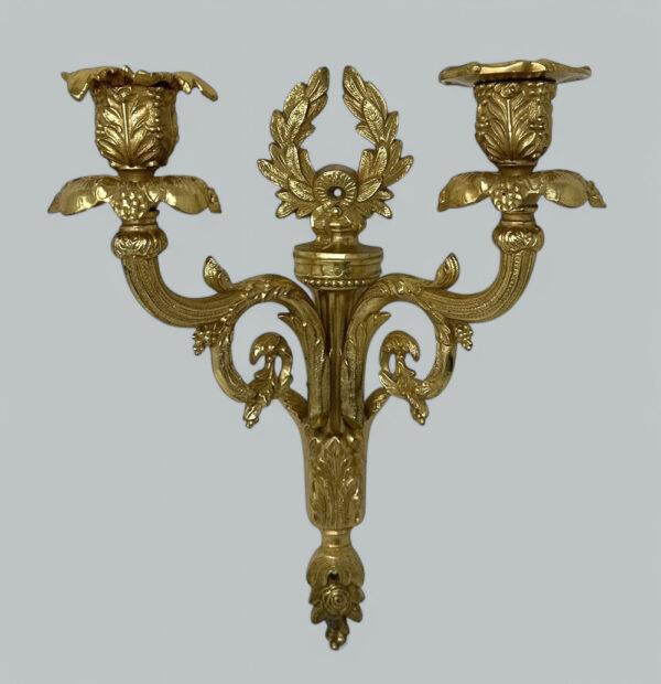 625. Antique Single Ormolu Gilt Bronze Twin Light Wall Candle Sconce Applique 19th Ct