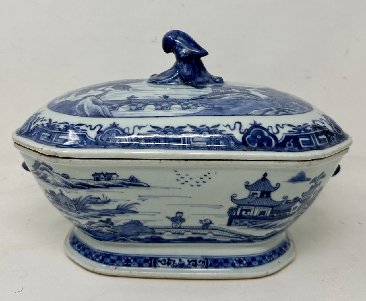 019. Antique Chinese Export Porcelain Blue White Chien Lung Soup Tureen Centerpiece - Image 2