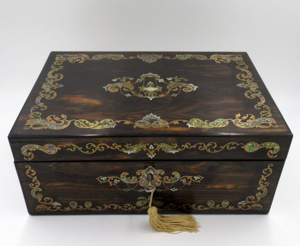 279. Antique Coromandel Mahogany Brass Inlaid English Writing Box Slope Mother Pearl