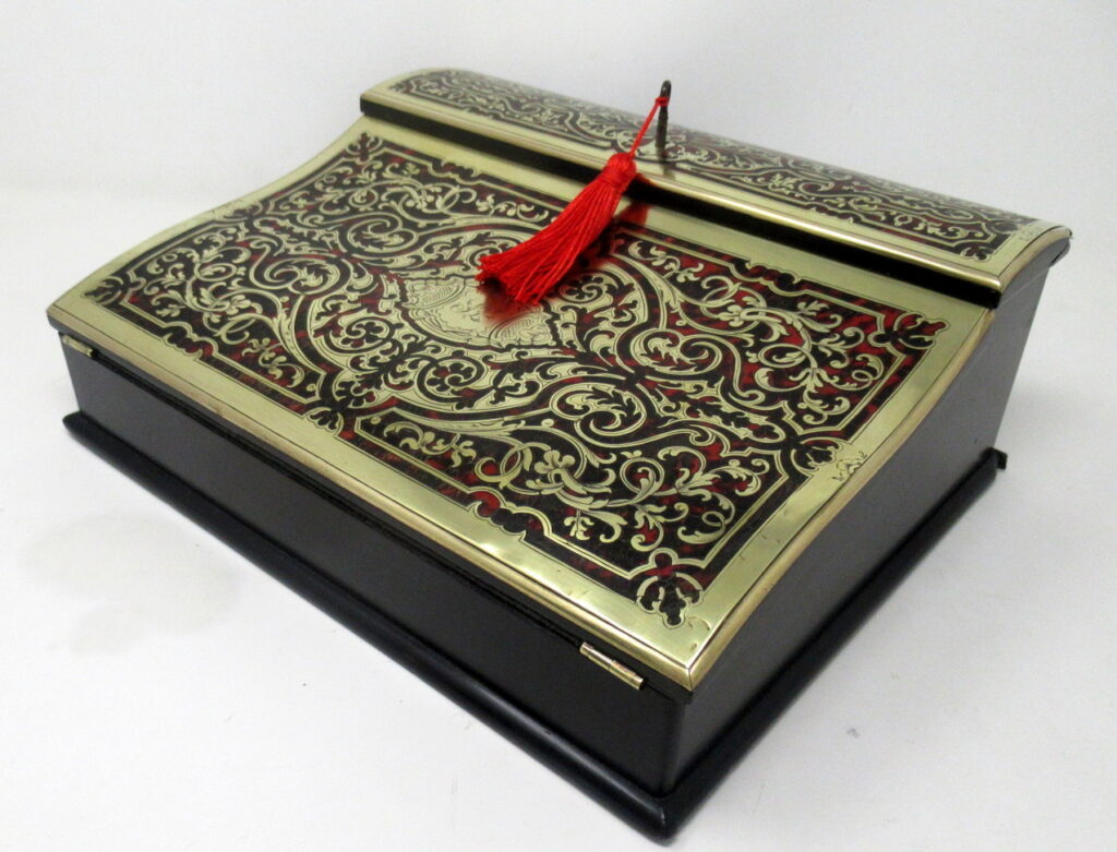 642. Antique French Tortoiseshell Brass Inlaid Boulle Mahogany Writing Slope Box 19Ct
