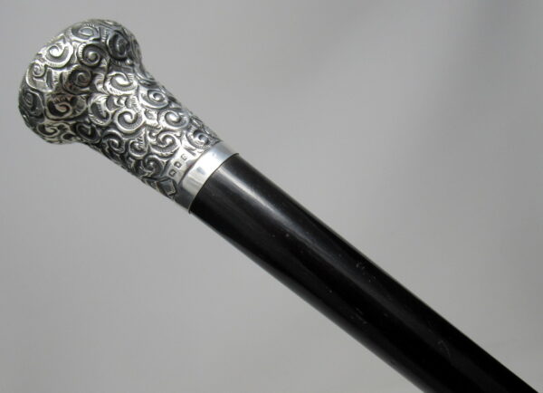 727. Fine Ebonised Walking Swagger Cane Jonathan Howell Silver Grip London 1920
