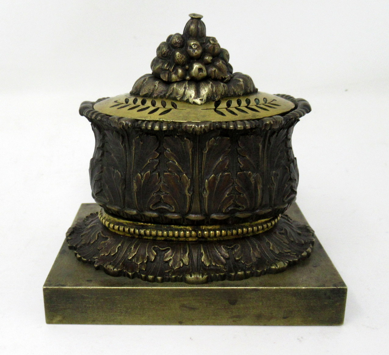 234. Antique French Ormolu Bronze Desk Ink Set Encrier Acanthus Grand Tour Regency