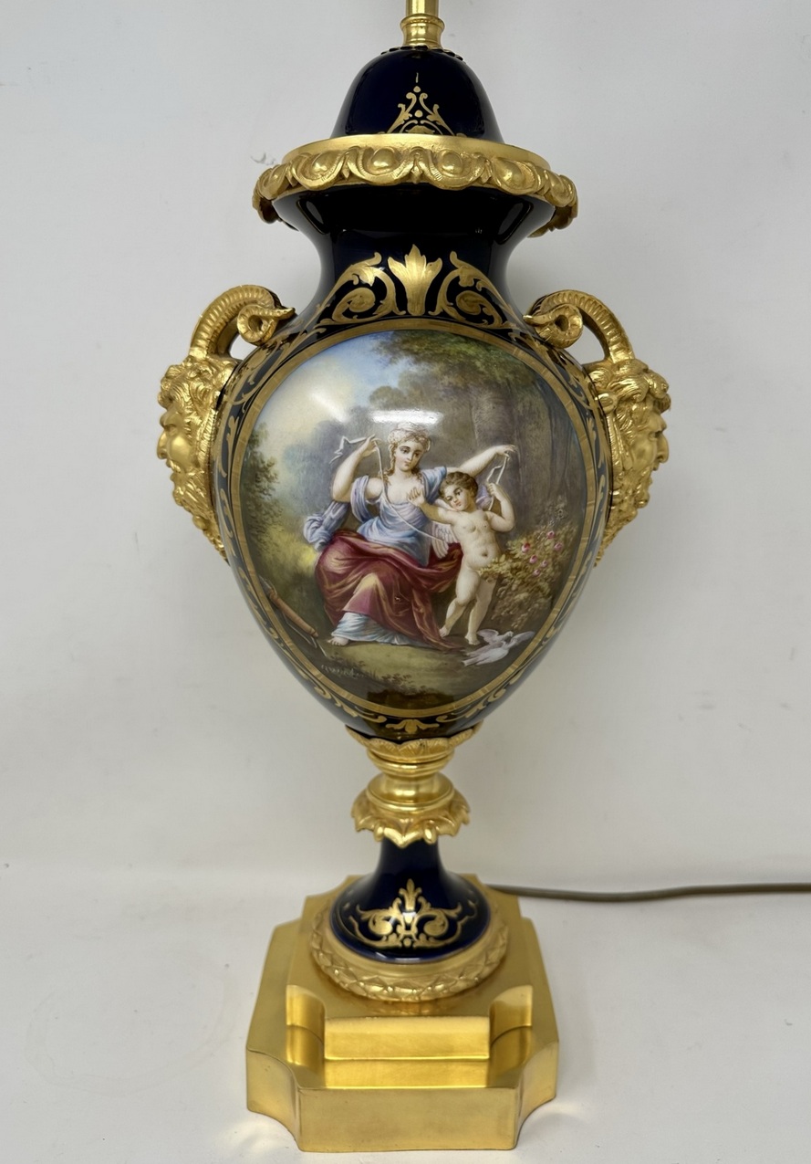 526. French Sèvres Porcelain Watteau Scene Ormolu Cobalt Blue Table Lamp Bronze Satyr - Image 2