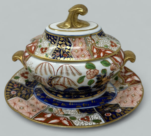 655. Antique English Coalport Centerpiece Tureen Bowl Imari Gilt Regency Period 19Ct