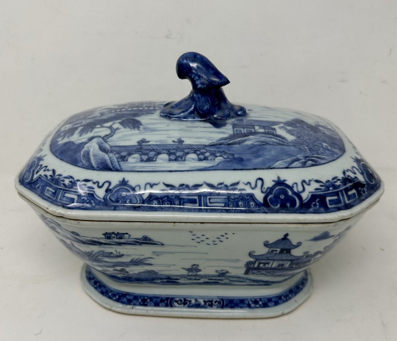 019. Antique Chinese Export Porcelain Blue White Chien Lung Soup Tureen Centerpiece - Image 3