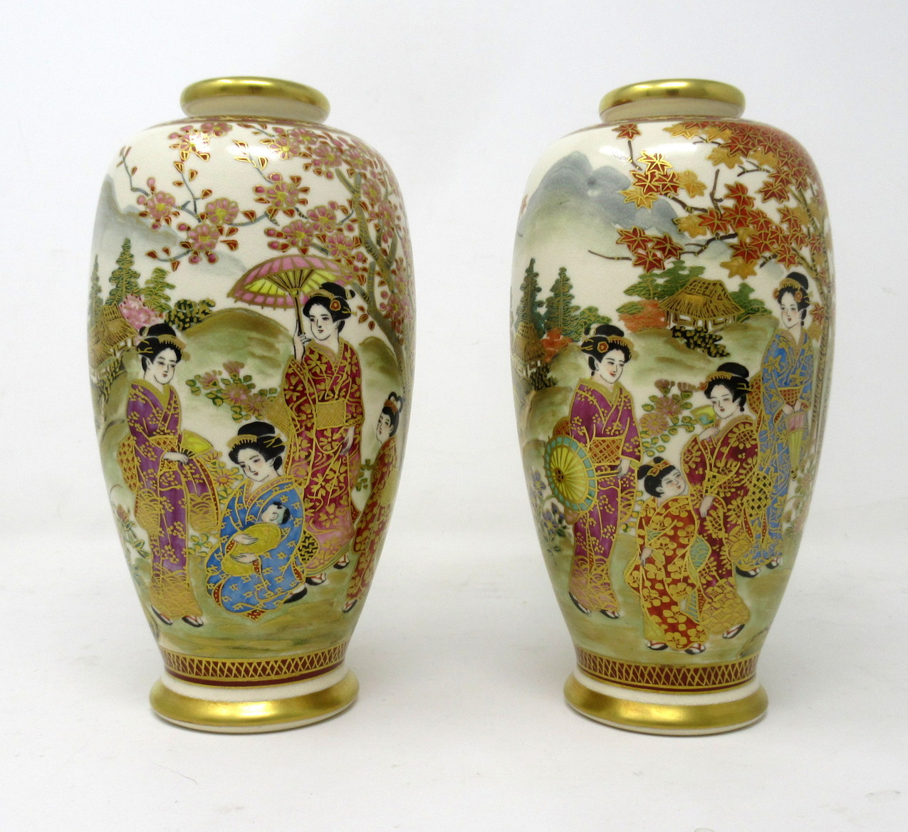 590. Antique Vintage Pair Japanese Hand Painted Gilt Vases Meiji Period - Image 2