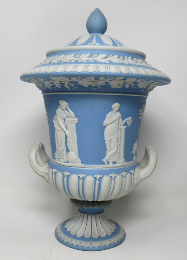 105. Exceptional English Powder Blue Wedgewood Jasperware Lidded Urn 1890-1908