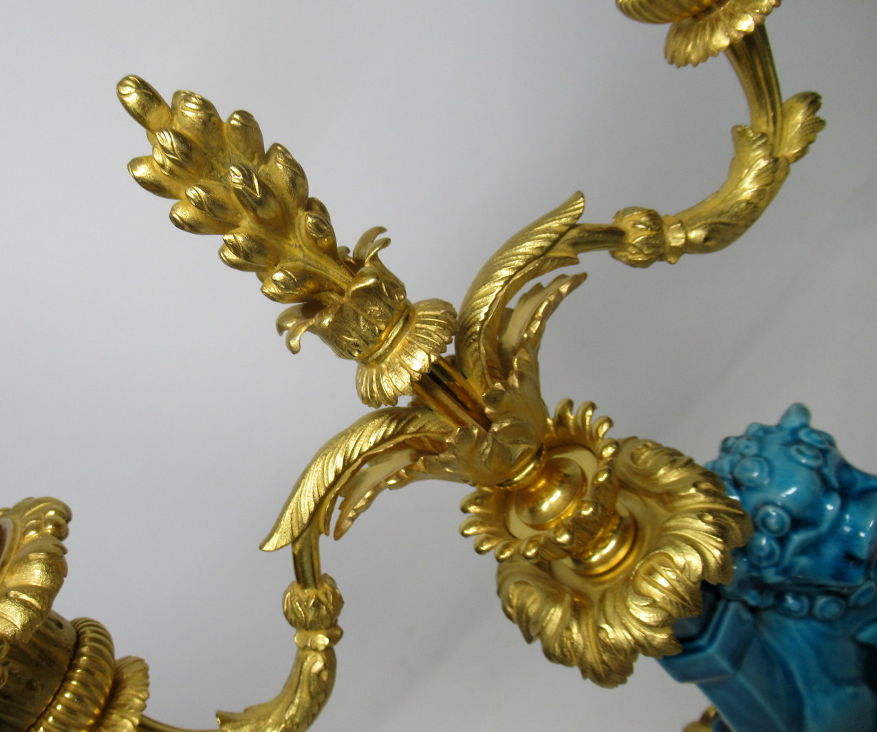 290. Pair French Ormolu Chinese Porcelain Twin Light Candelabra Kangxi 18th Century - Image 8