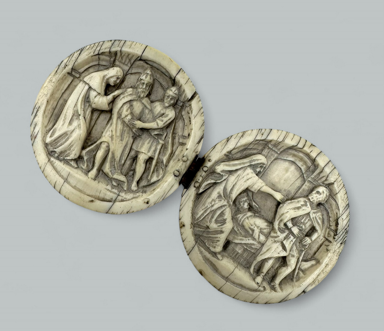 981. Antique Hand Carved Grand Tour Ivory Spheres Diptych Form 19th Century - Image 4