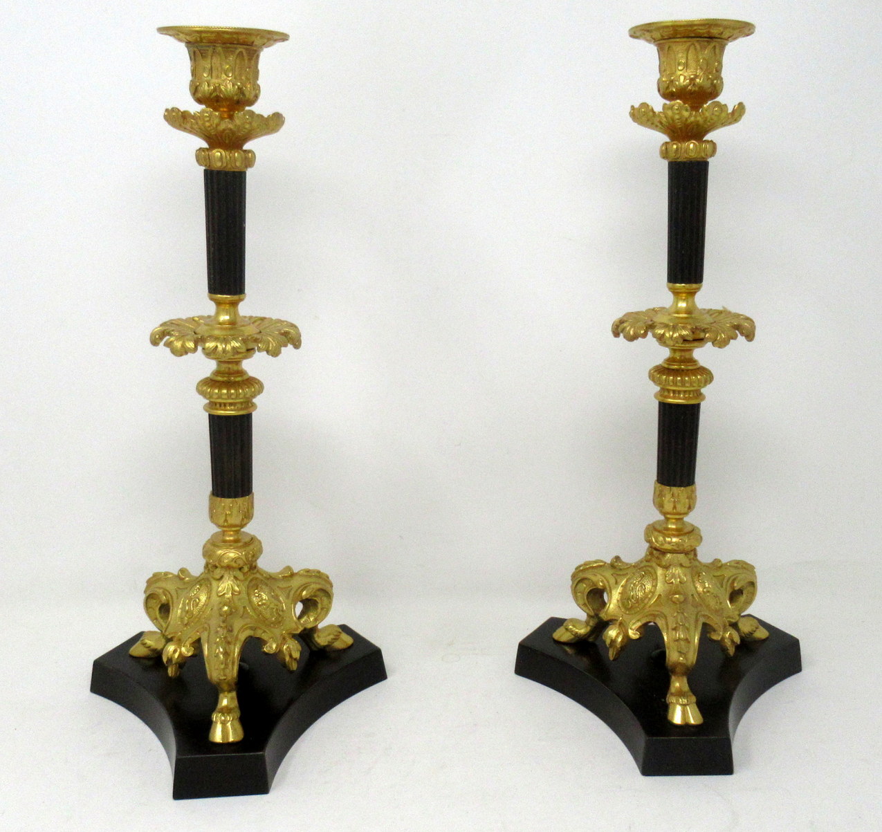433. Antique Pair French Ormolu Gilt Bronze Dore Twin Arm Candelabra Candlesticks 19C - Image 4
