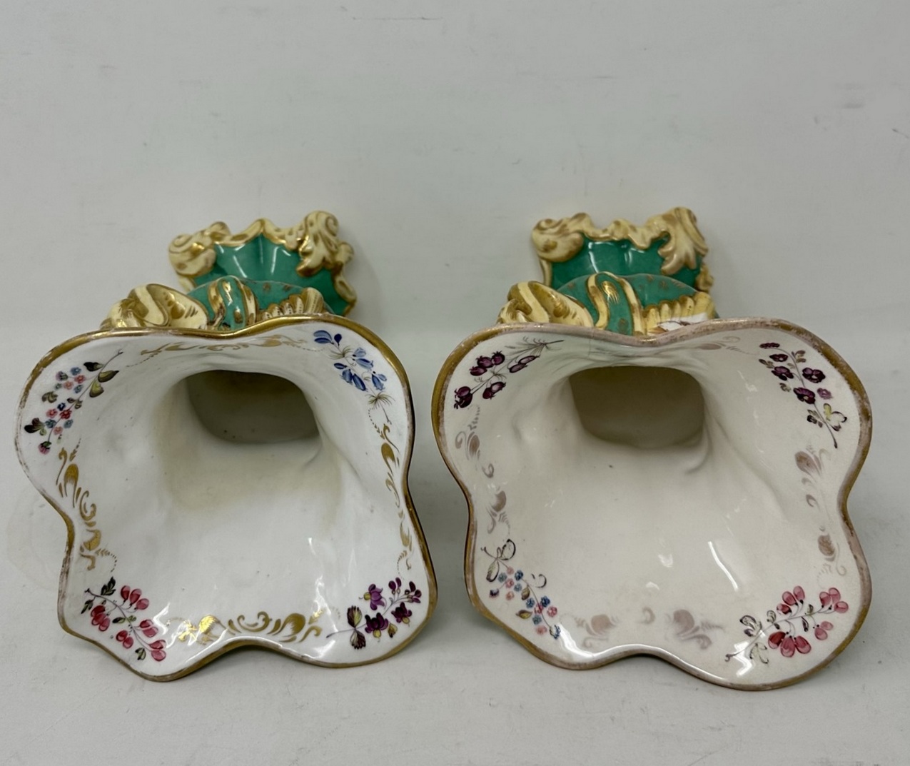 521. Antique Pair English Porcelain Green Samuel Alcock Vases Urns Still Life Flowers - Image 9