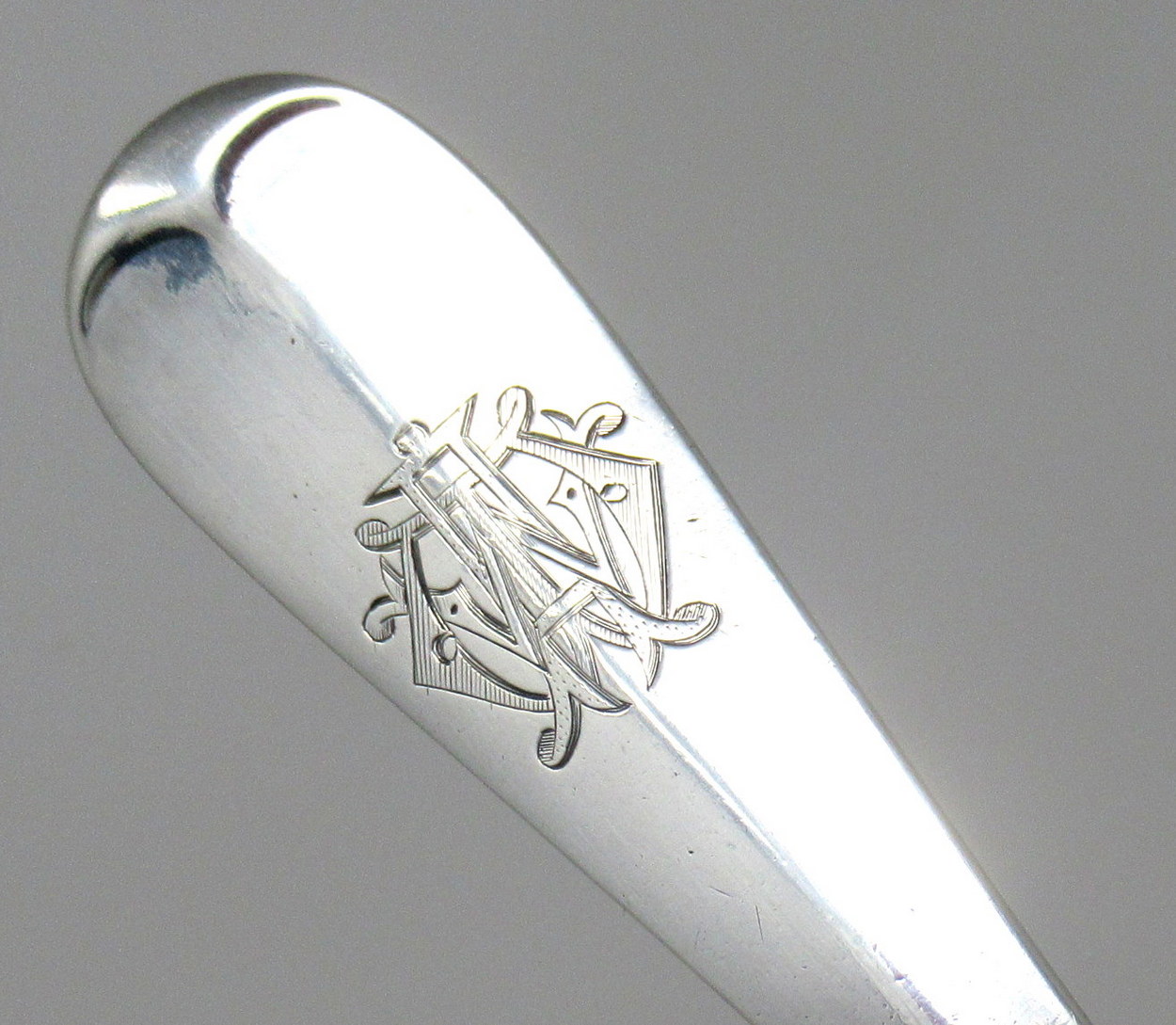 452. English Sterling Silver Soup Ladle Walker Hall Sheffield 8.4ozs. Hallmark 1901 - Image 3